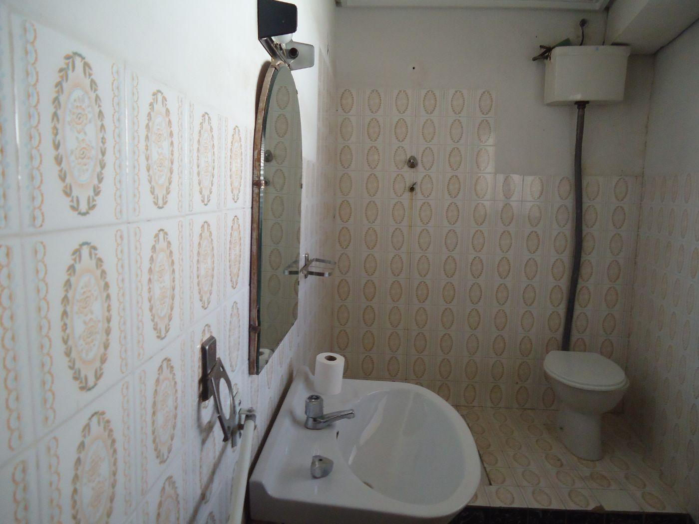 For sale of house in Chiva