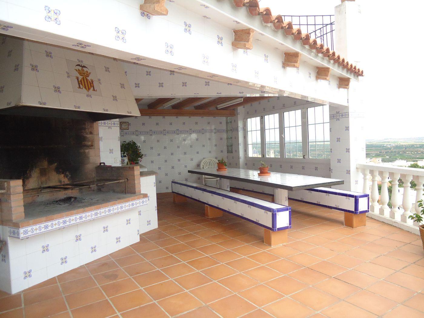 Venta de chalet en Chiva