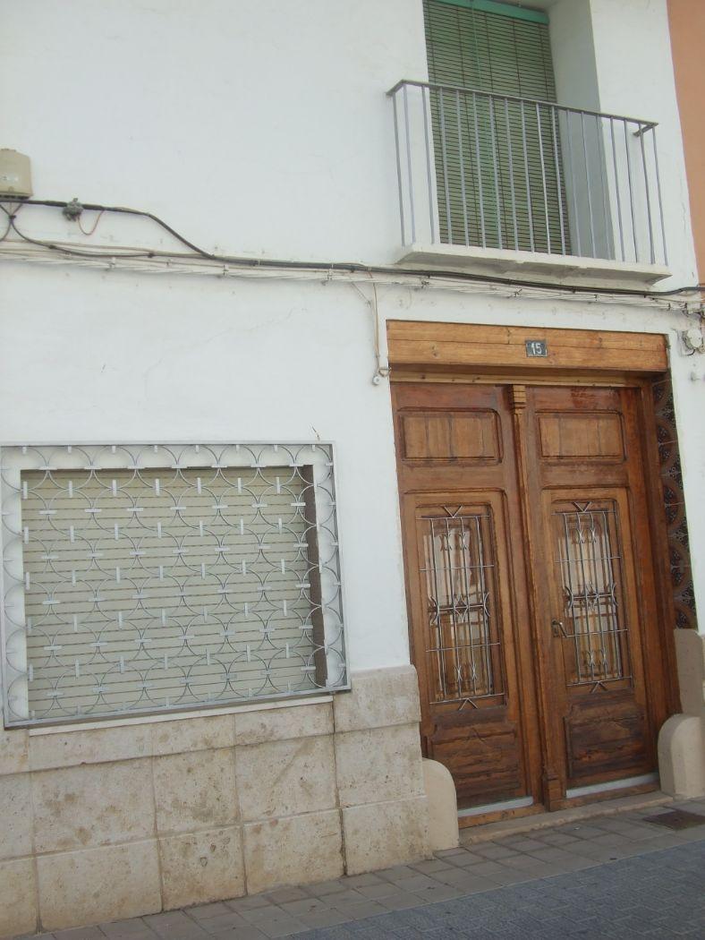 For sale of house in Chiva