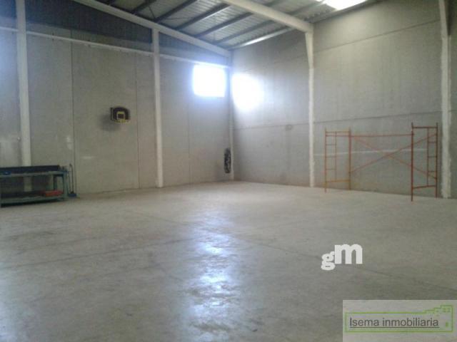 For sale of industrial plant/warehouse in Chiva