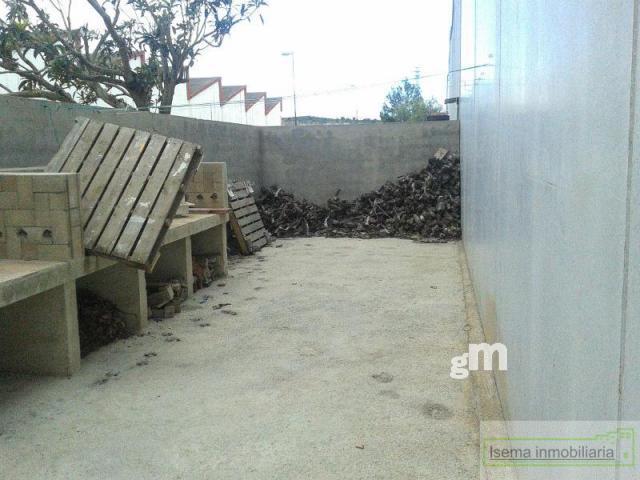 For sale of industrial plant/warehouse in Chiva