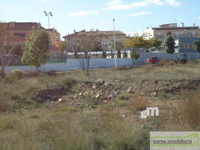 For sale of land in Cheste