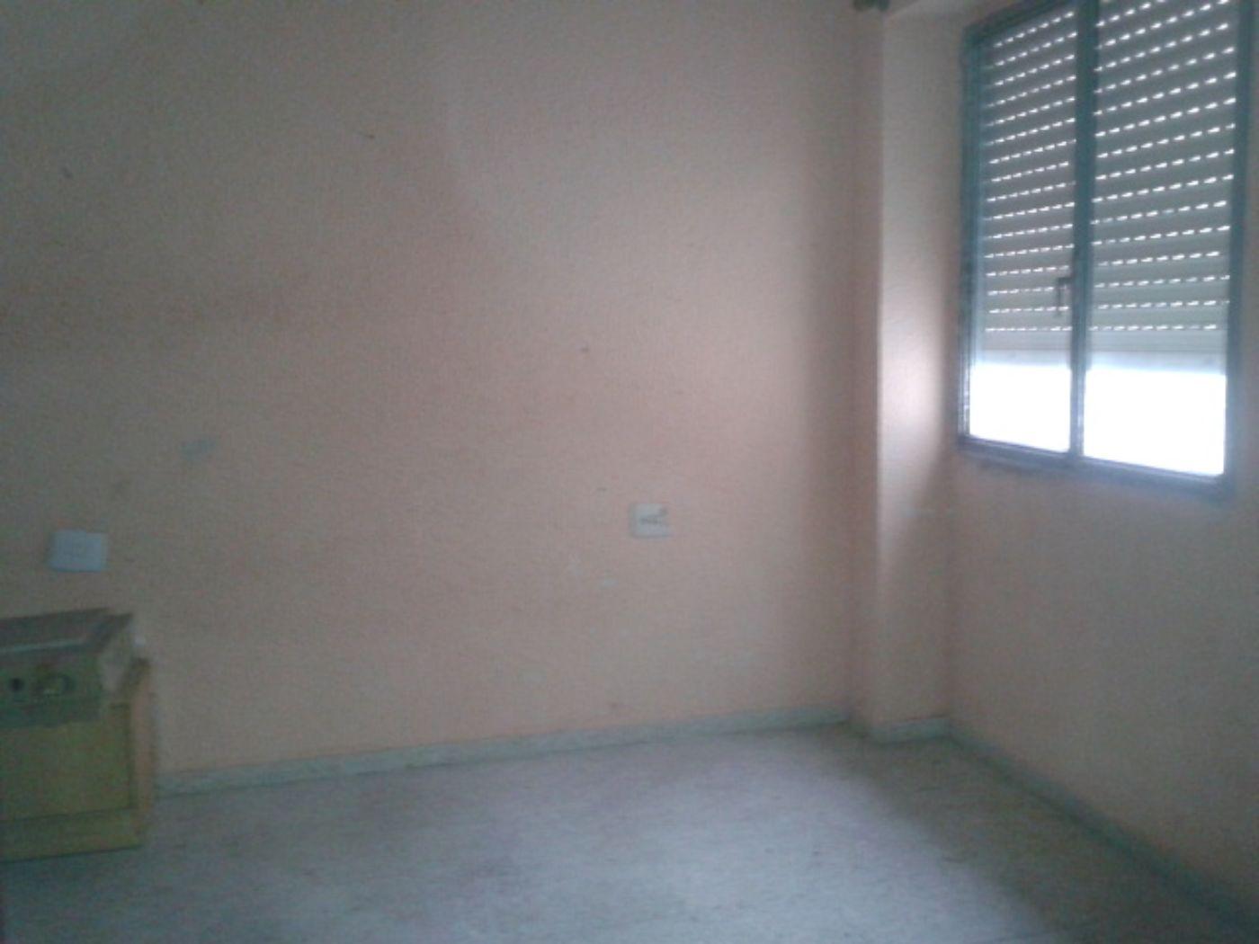 For sale of house in Cheste