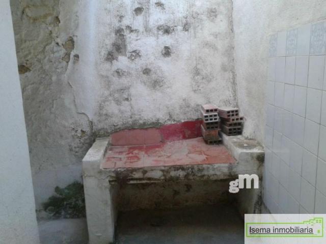 For sale of house in Chiva