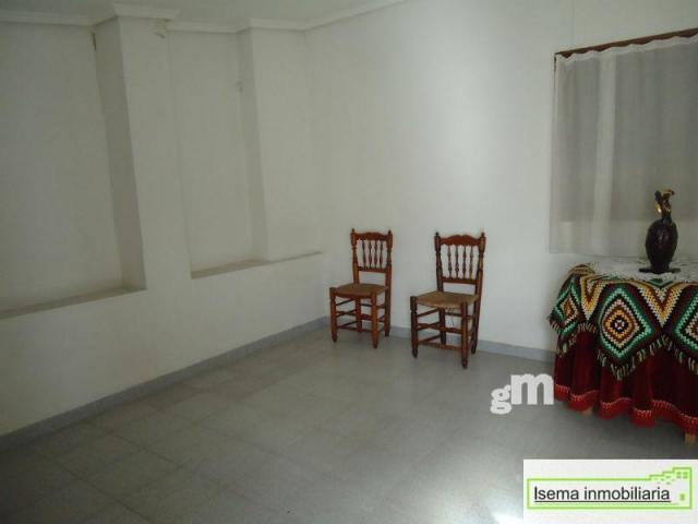 For sale of house in Cheste