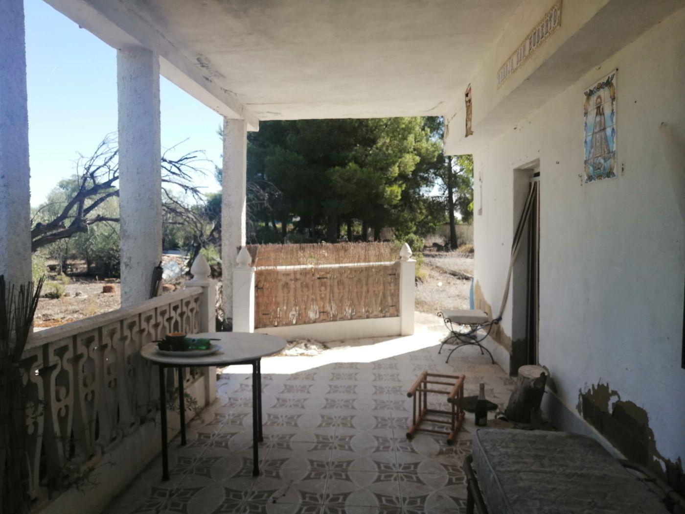 For sale of chalet in Cheste