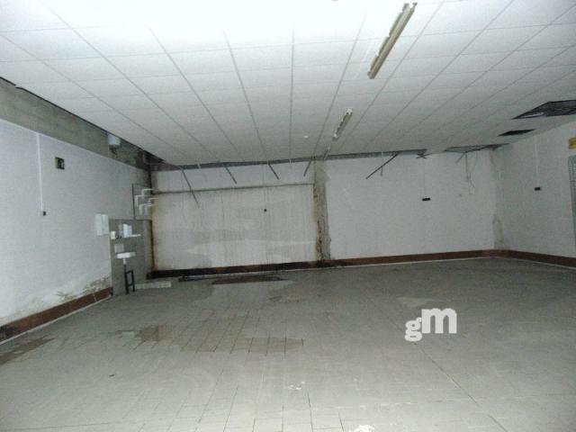 For sale of industrial plant/warehouse in Cheste