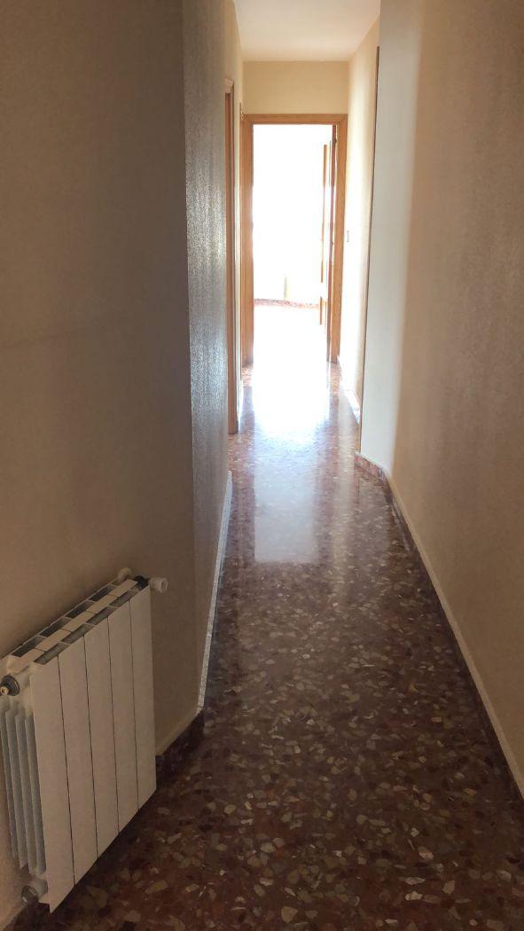 For sale of flat in Cheste