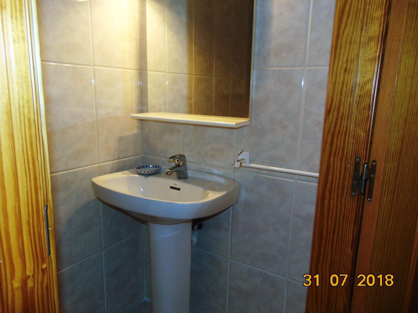 For sale of flat in Cheste