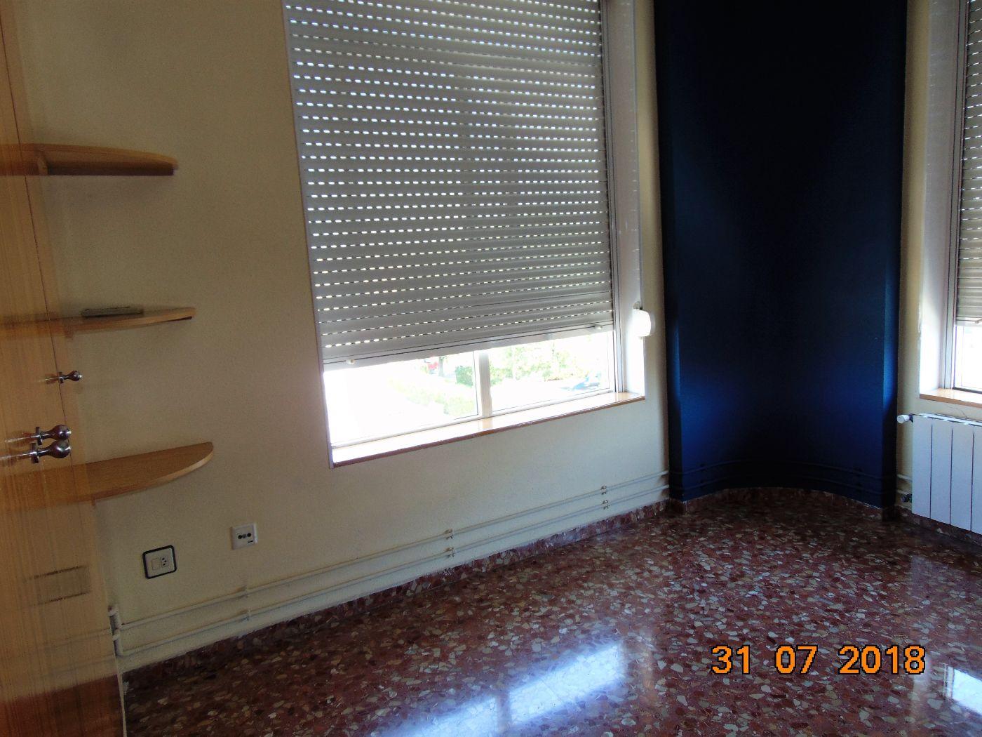 For sale of flat in Cheste