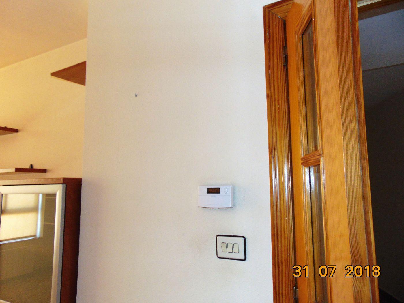 For sale of flat in Cheste