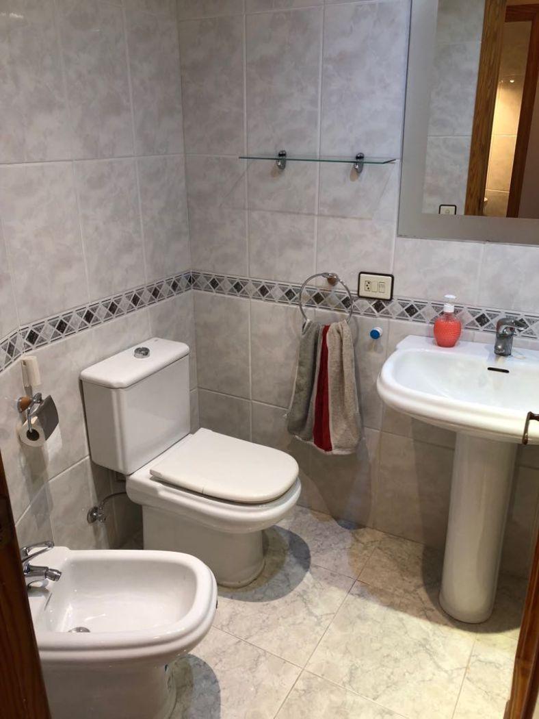 For sale of flat in Cheste
