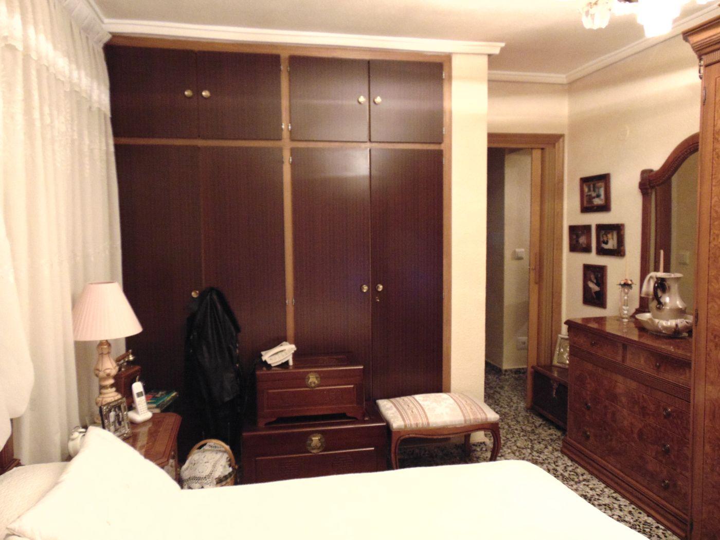 For sale of flat in Cheste