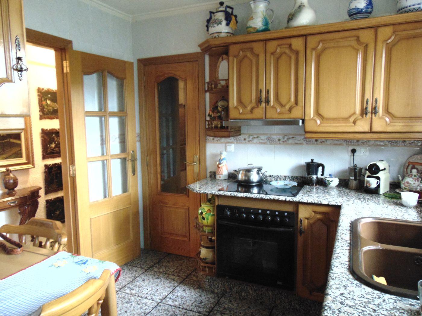 For sale of flat in Cheste