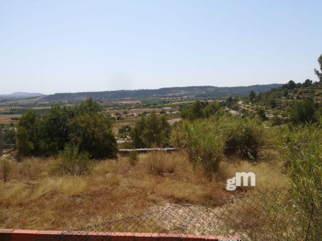 For sale of land in Chiva