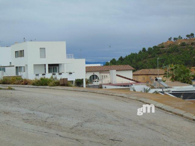 For sale of land in Chiva