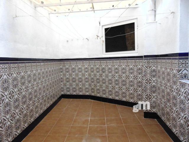 For sale of ground floor in Buñol