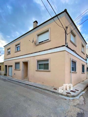 For sale of house in Chiva