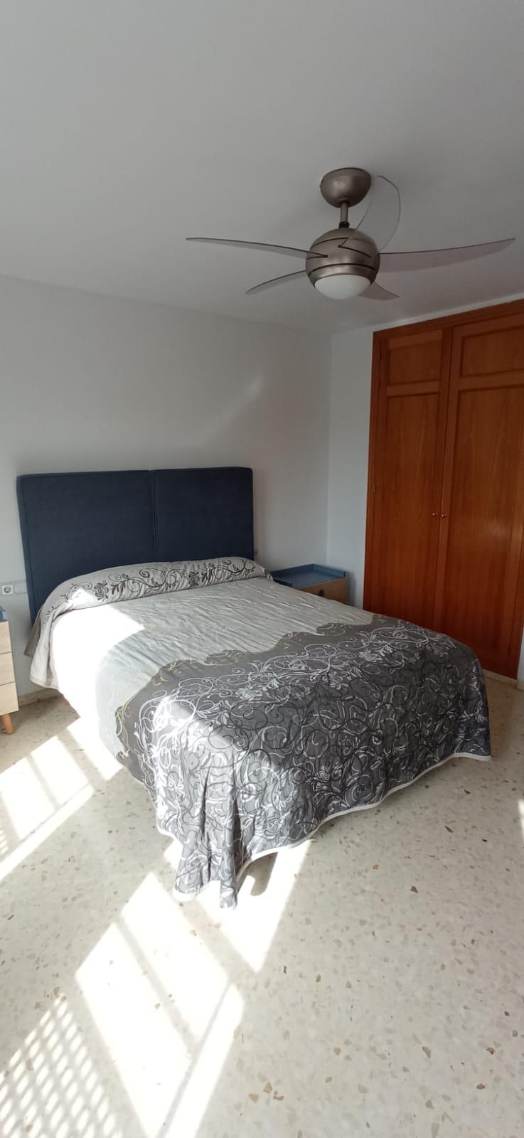 For sale of house in Cheste