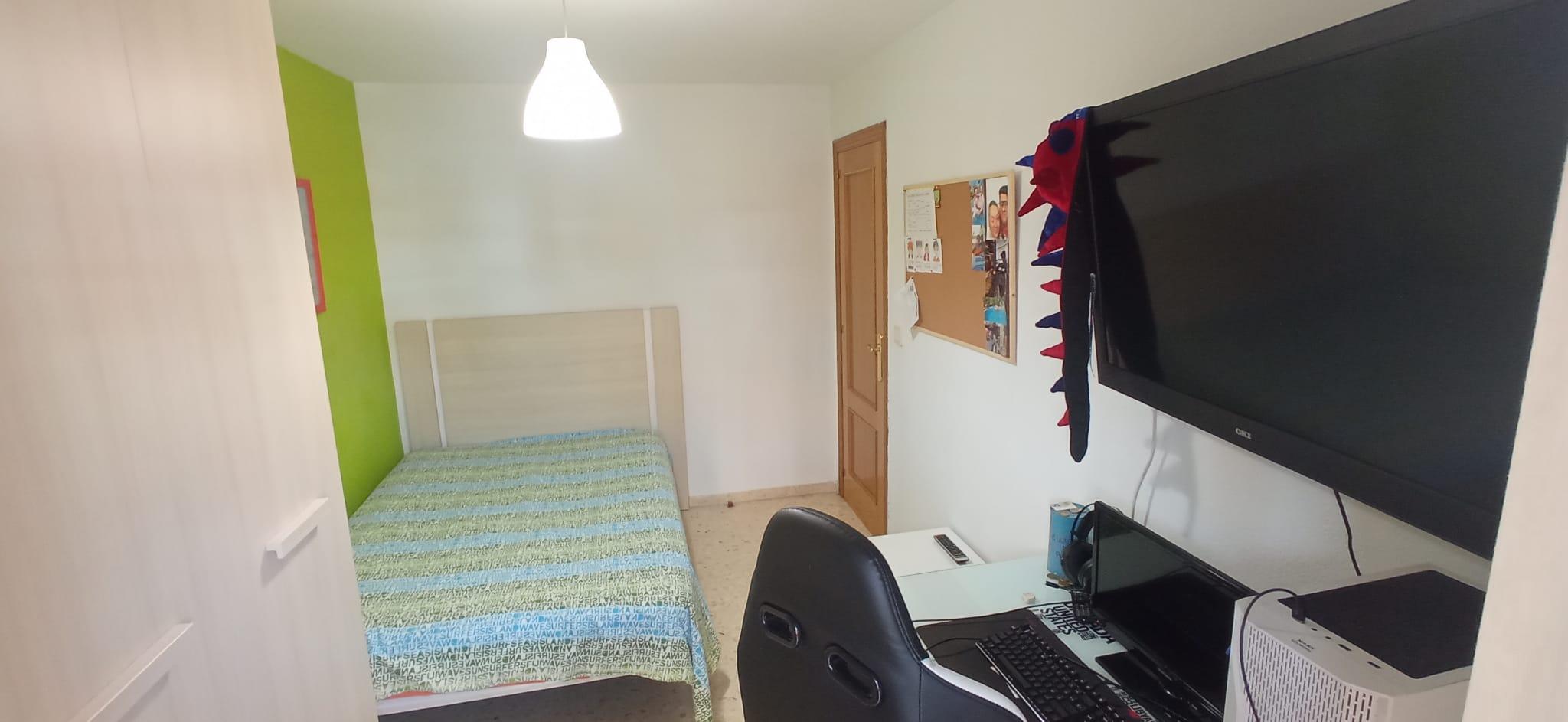 For sale of house in Cheste