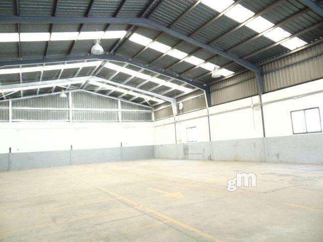 For sale of industrial plant/warehouse in Vilamarxant