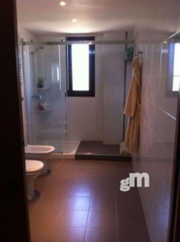 For sale of flat in Cheste