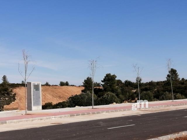 For sale of land in Cheste