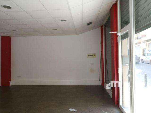 For sale of commercial in Valencia