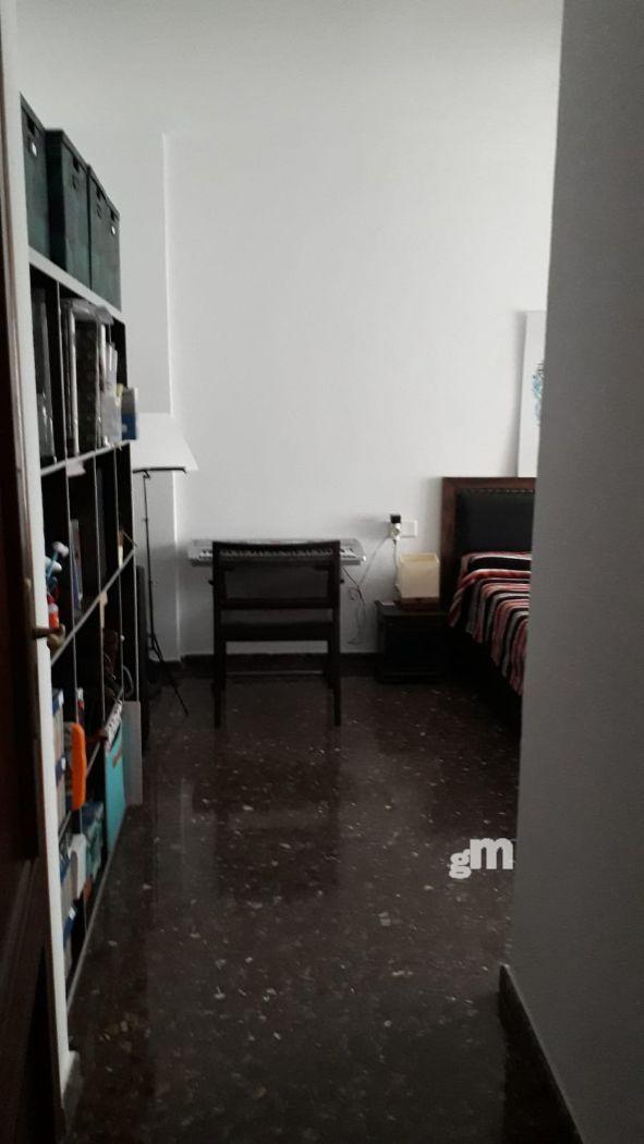 Venta de piso en Chiva