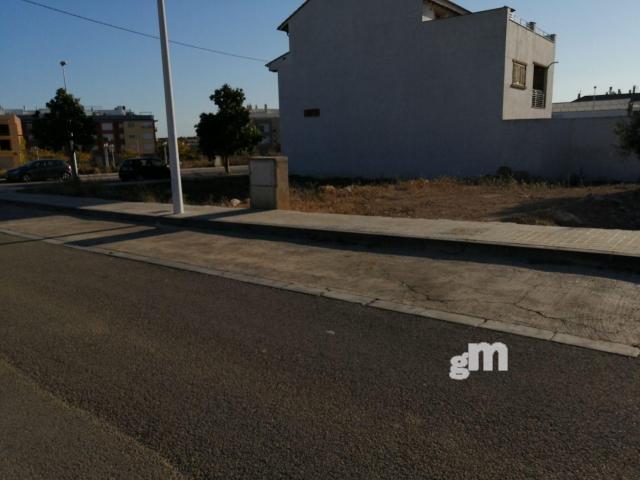 For sale of land in Cheste