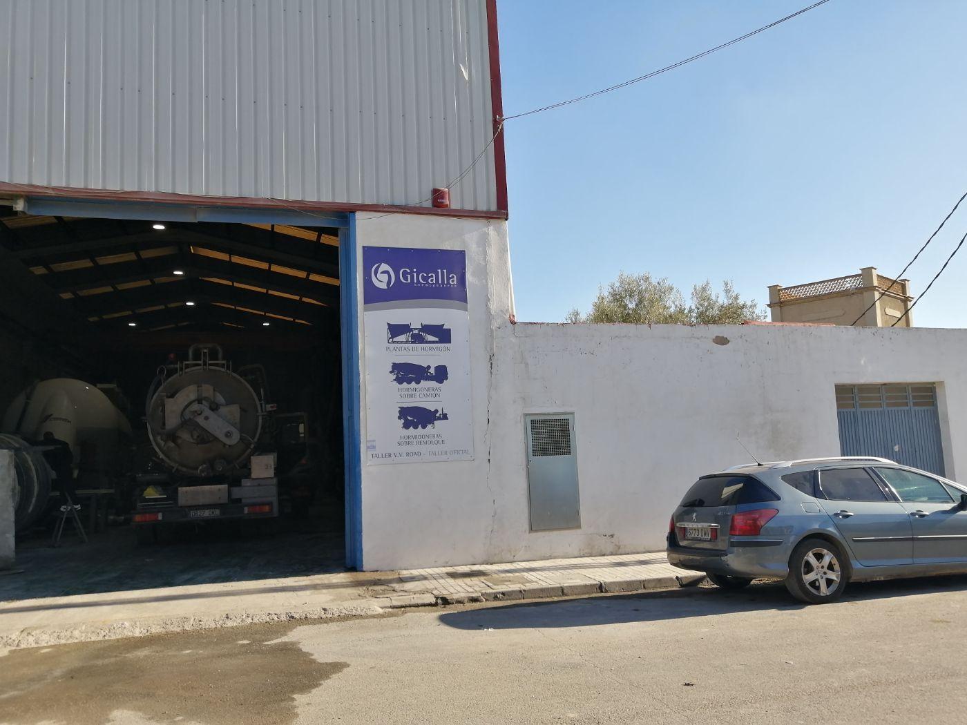 For sale of industrial plant/warehouse in Buñol