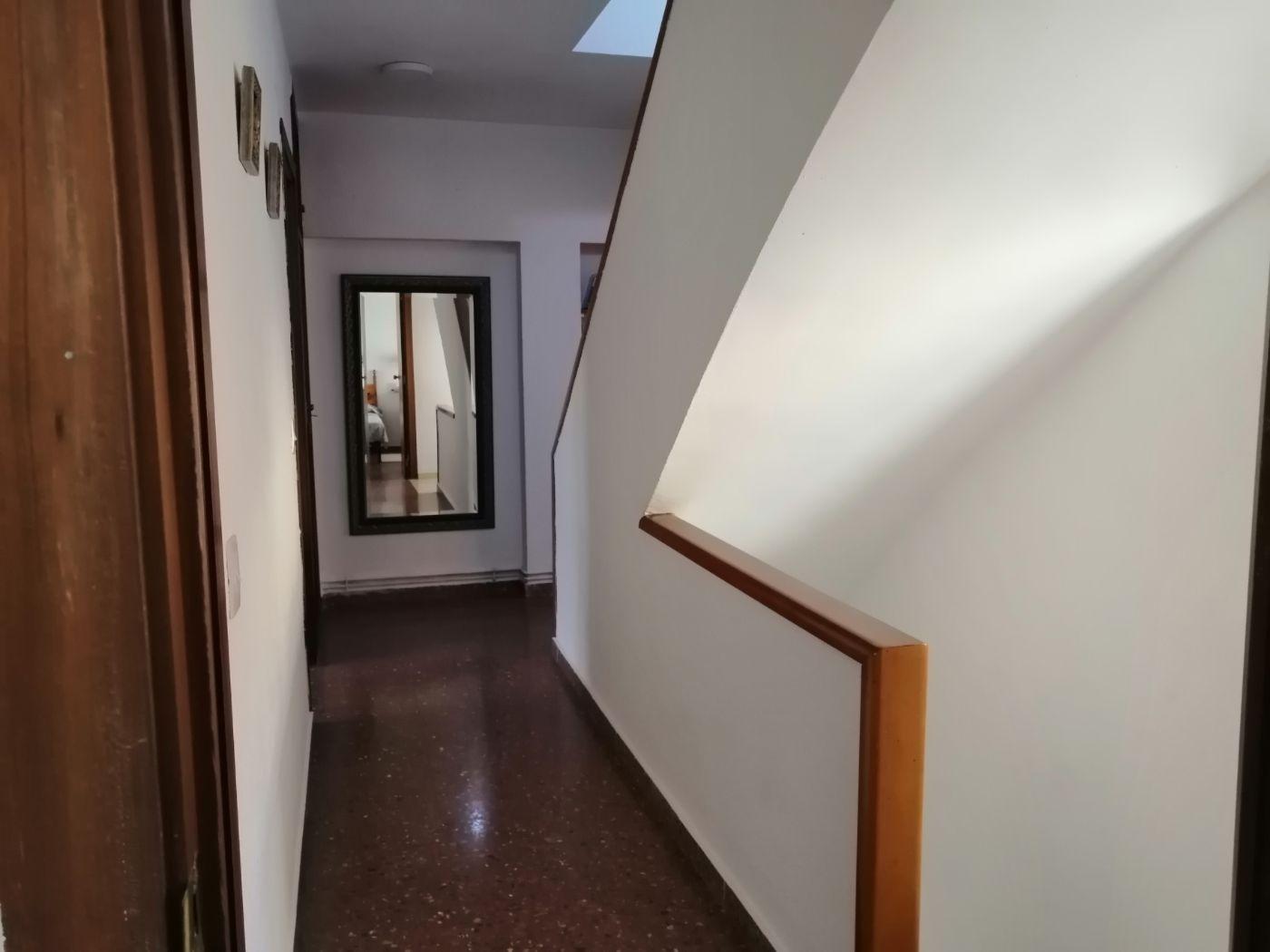 For sale of house in Cheste