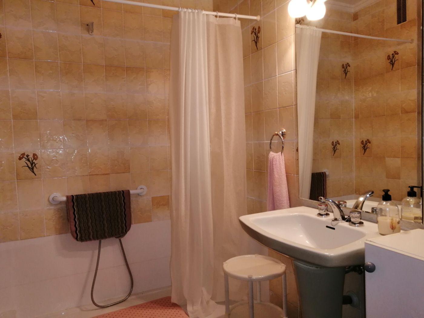 For sale of flat in Cheste