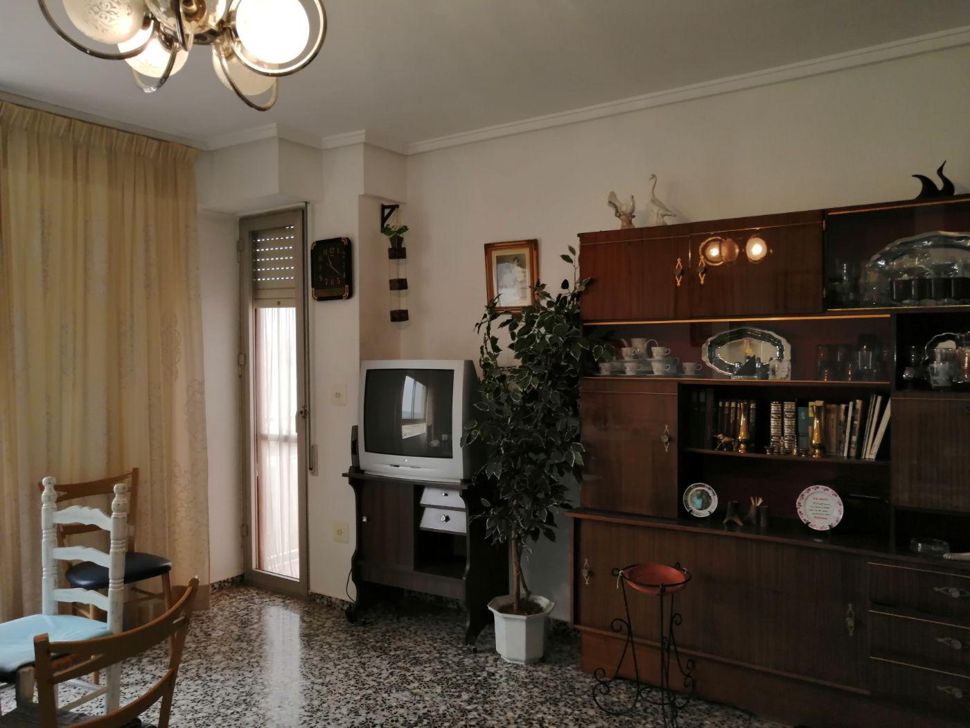 For sale of flat in Cheste