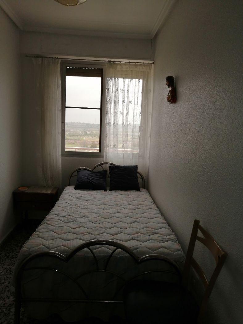 For sale of flat in Cheste