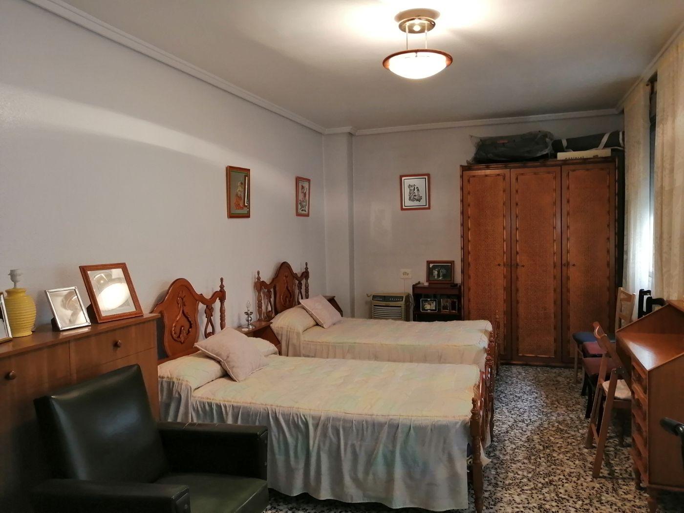 For sale of flat in Cheste
