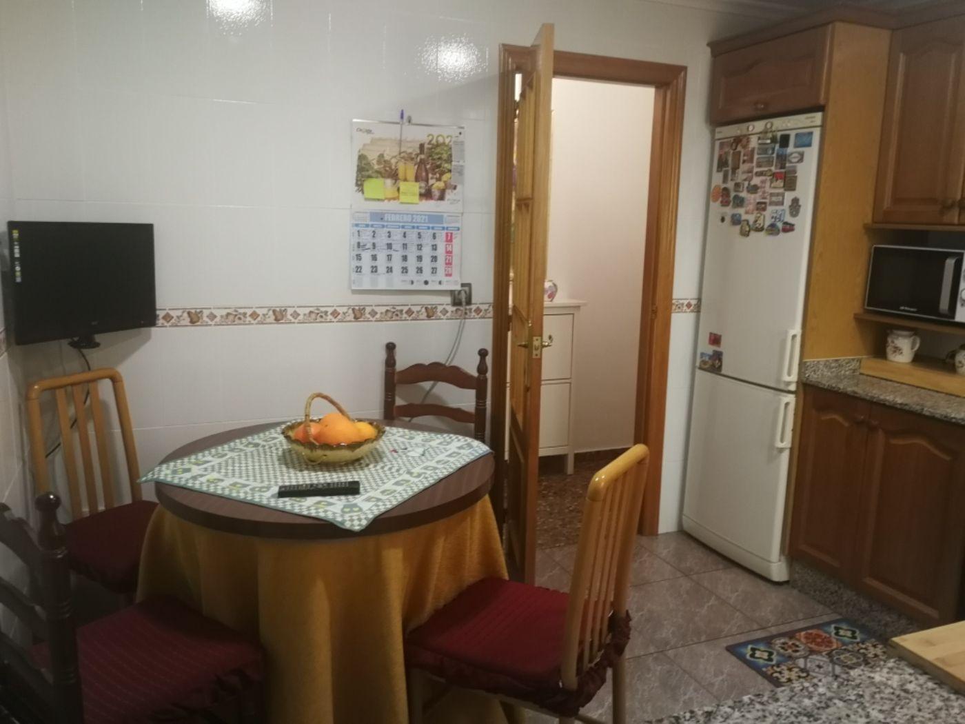 For sale of flat in Cheste