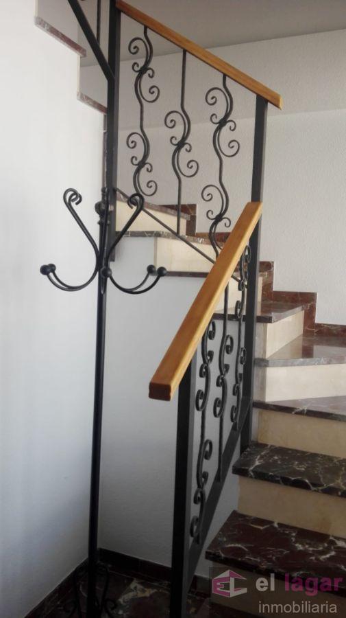 For sale of duplex in Montijo