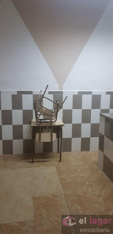 For sale of commercial in Montijo