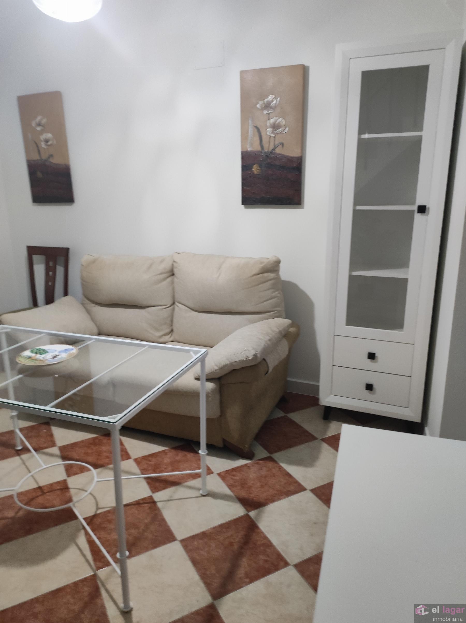 For rent of house in Montijo