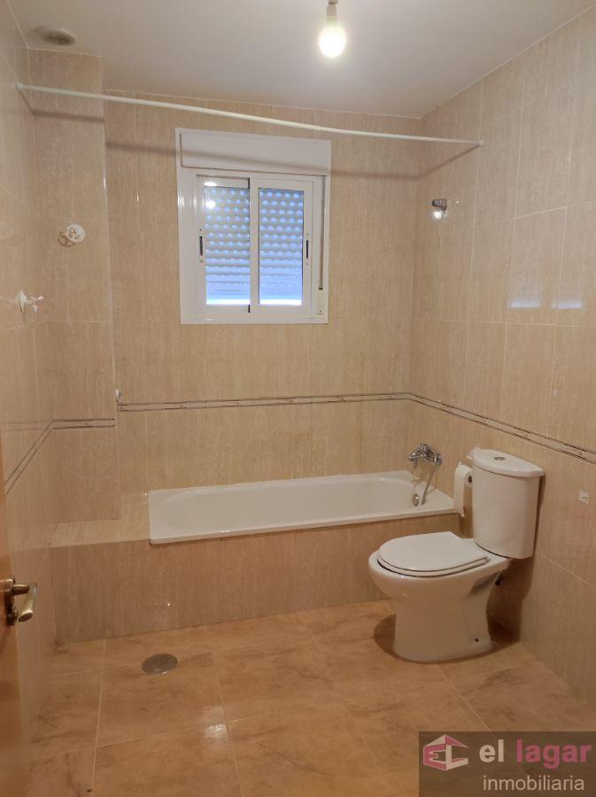 For rent of flat in Montijo