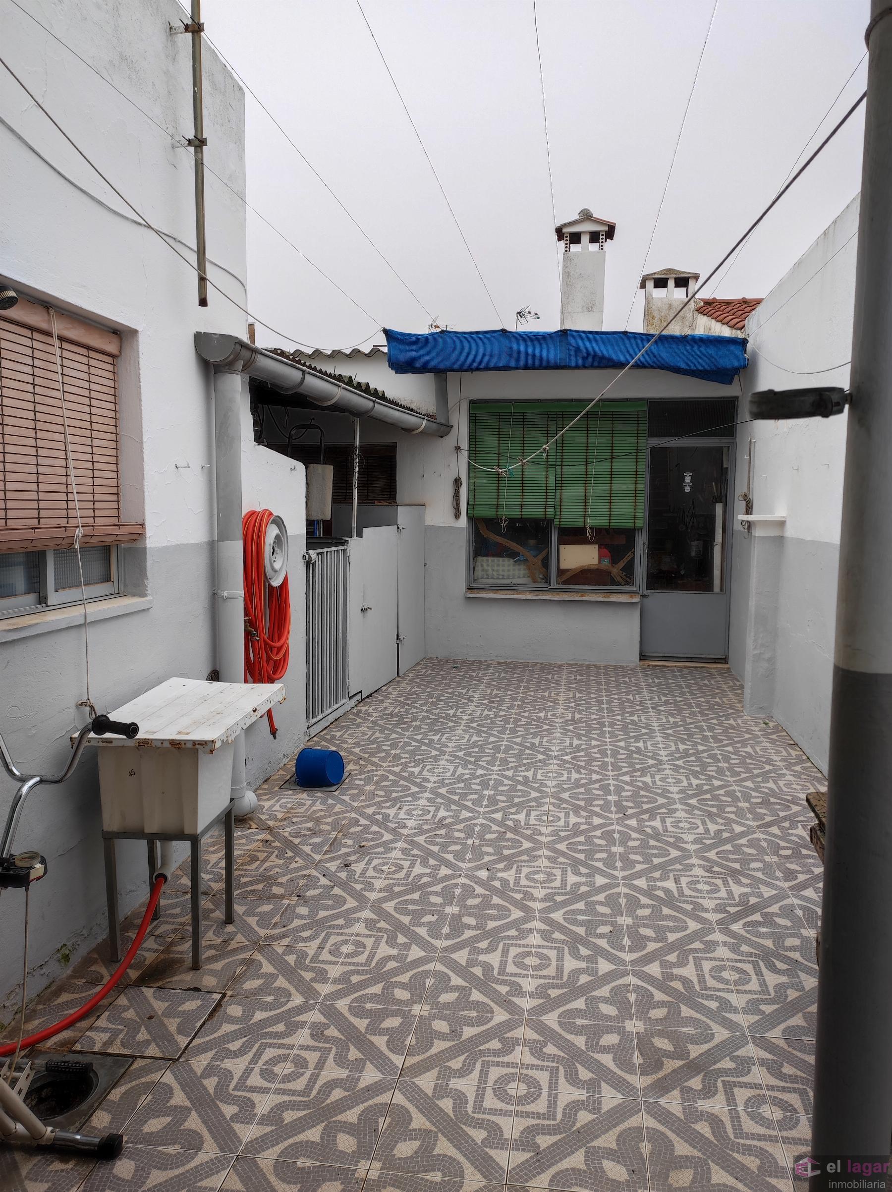 Venta de casa en Puebla de la Calzada