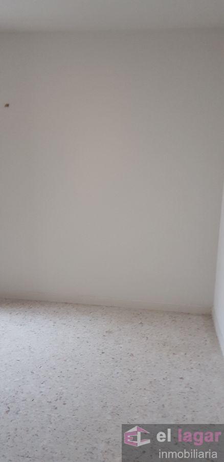 For sale of flat in Montijo