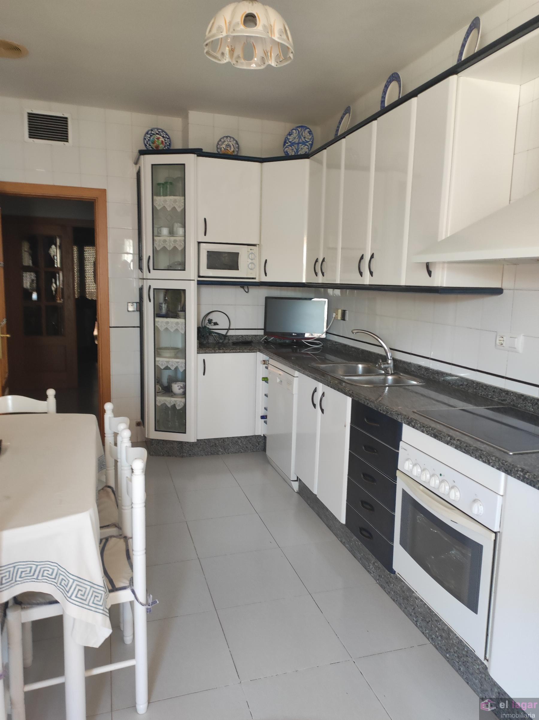For sale of house in Montijo