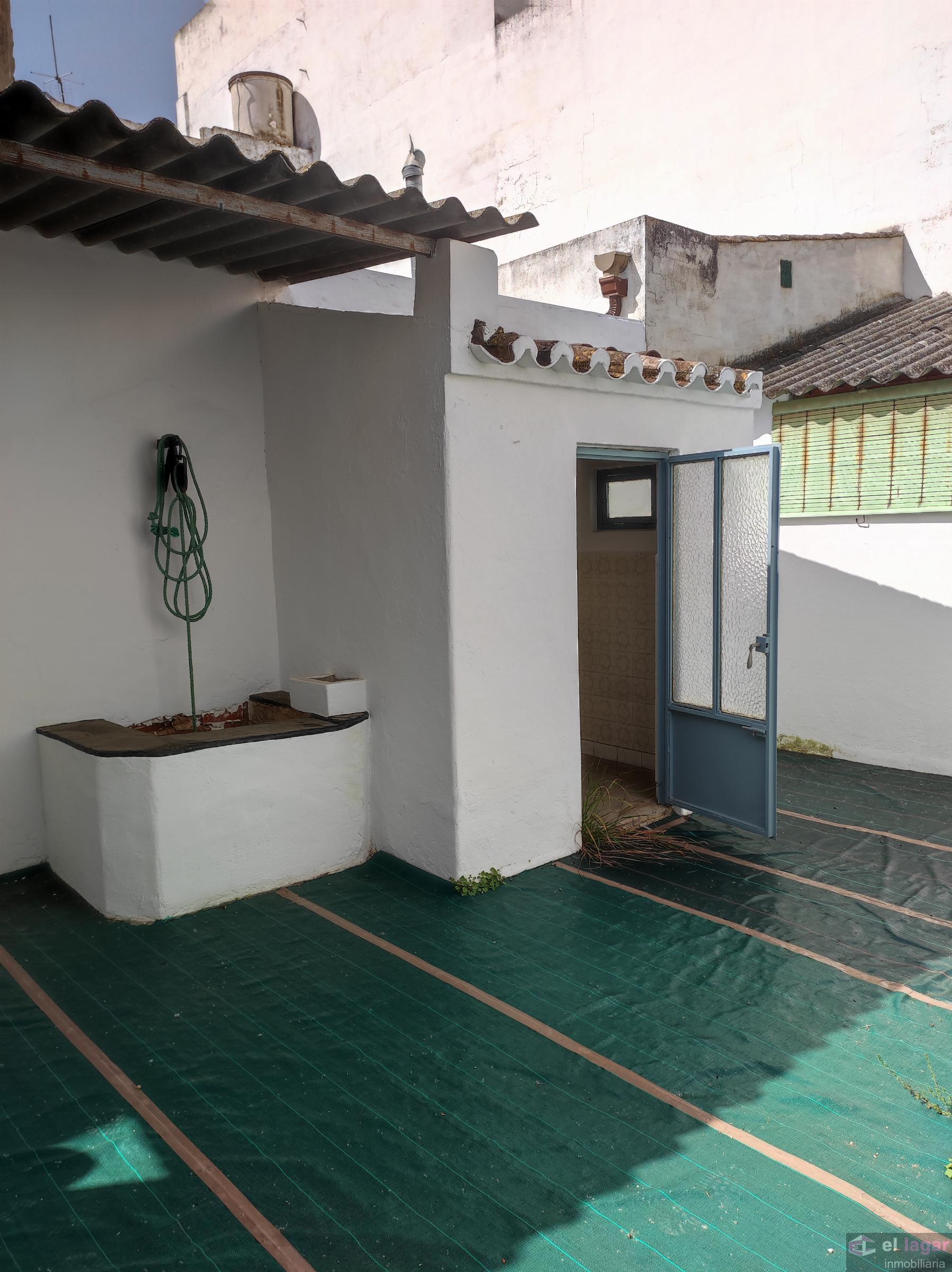 For sale of house in Montijo