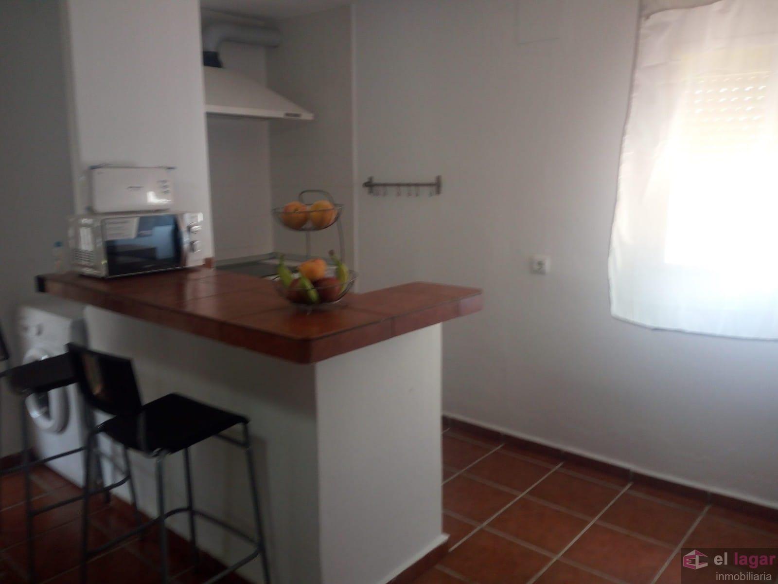 For rent of chalet in Montijo