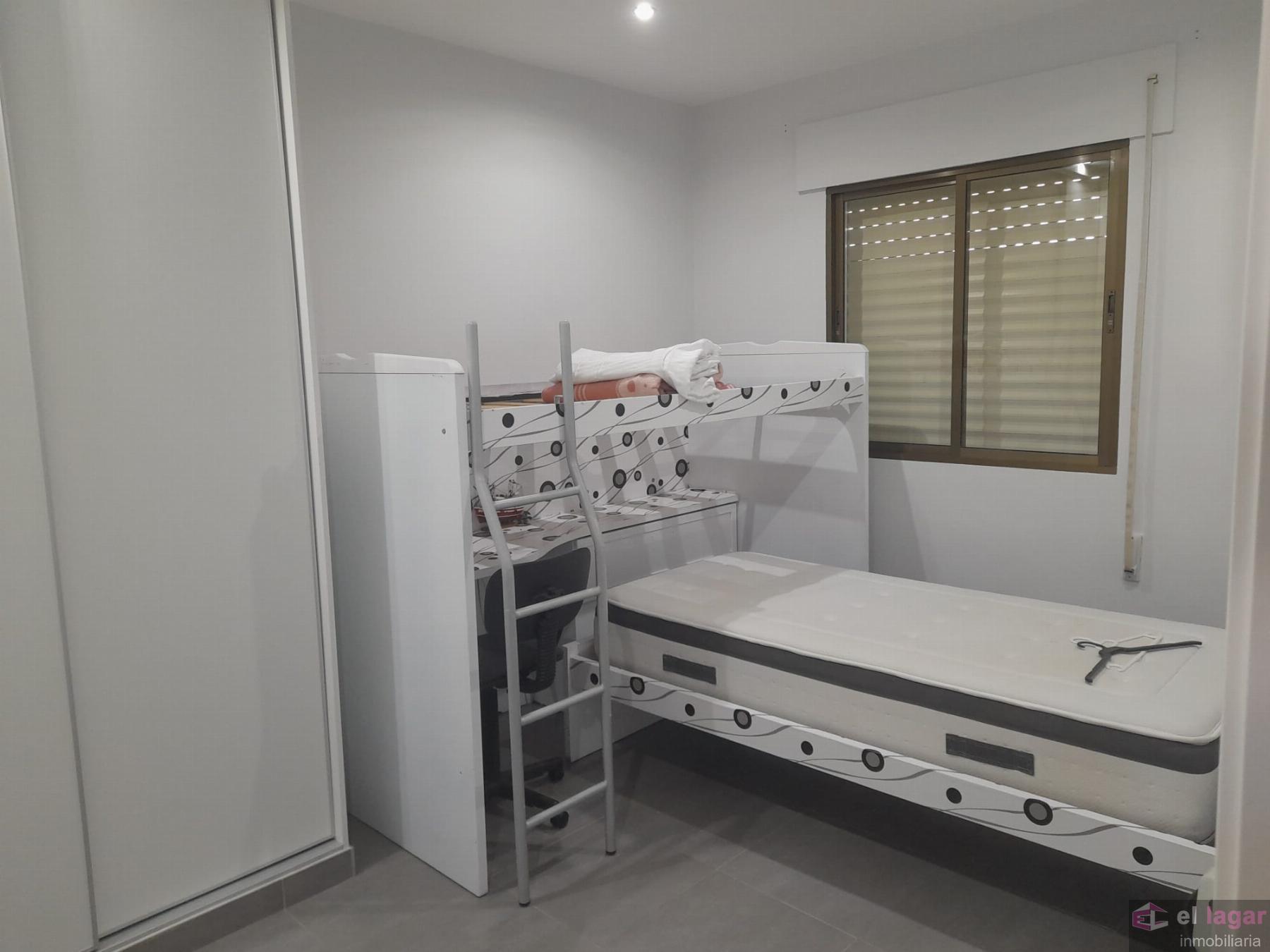 For rent of duplex in Montijo