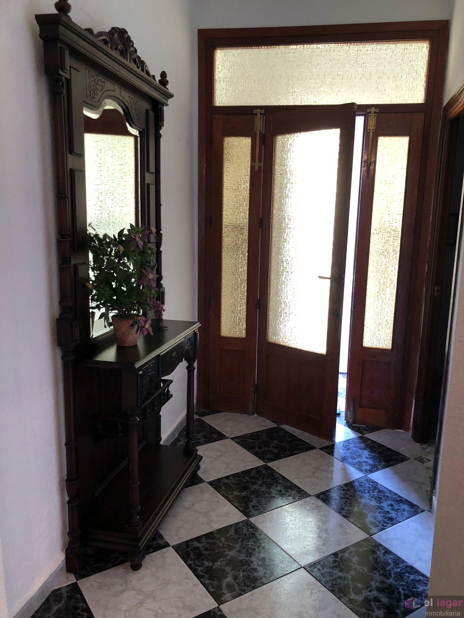 For sale of house in Montijo