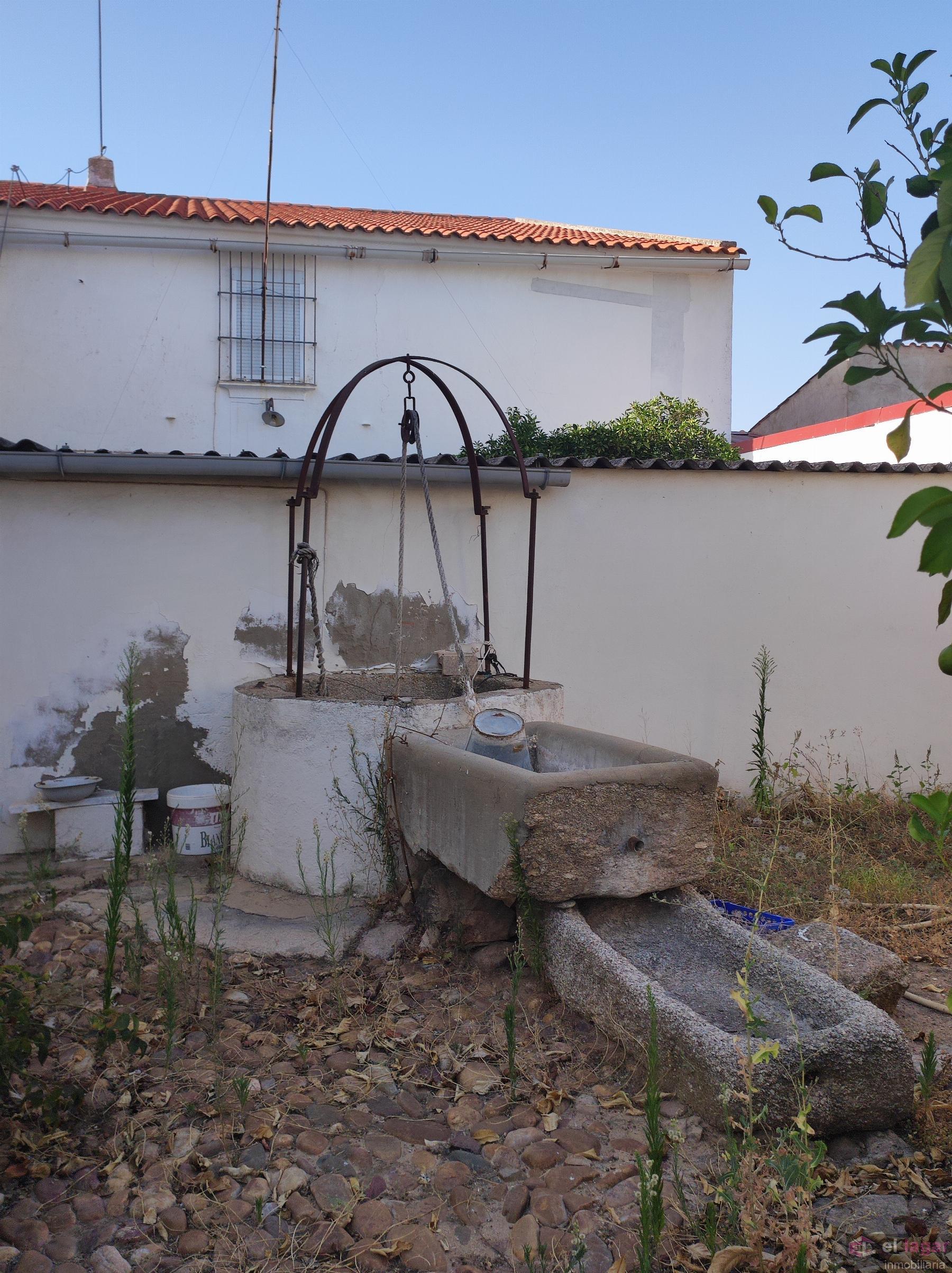 Venta de casa en Puebla de la Calzada