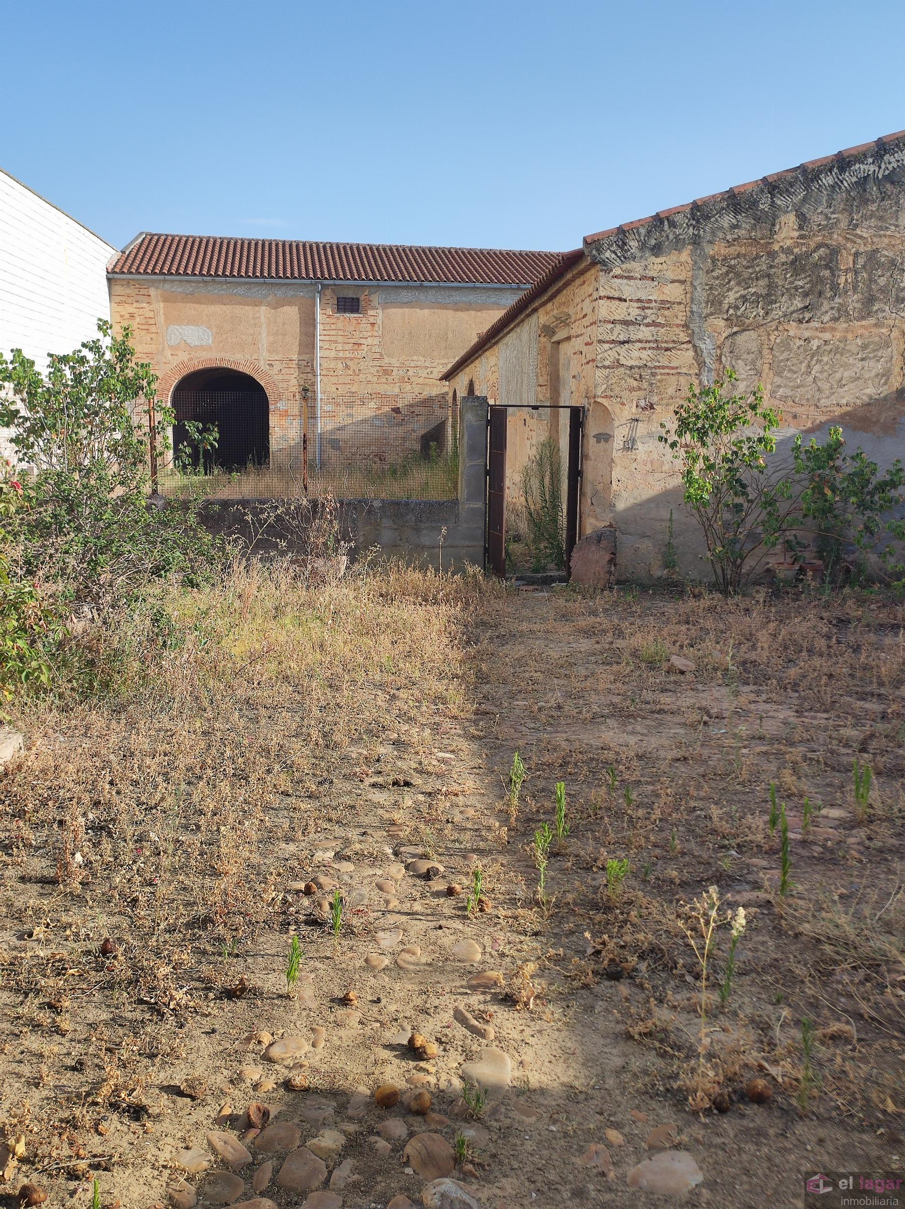 Venta de casa en Puebla de la Calzada